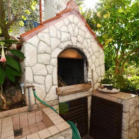 Apartment Vesna Ciovo